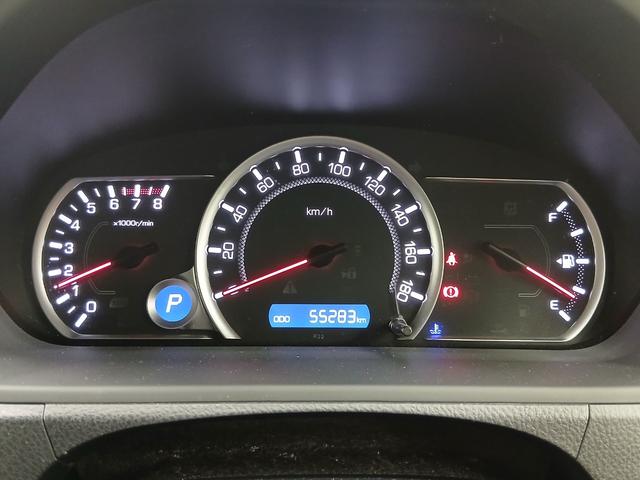 ヴォクシー ＺＳ　修復歴なし　バックカメラ　オートミラー　サイドエアバッグ　純正ナビ（ＣＤ／ＤＶＤ／Ｂｌｕｅｔｏｏｔｈ／フルセグ）ステアリングリモコン　両側パワースライドドア　ロールサンシェード　イージークローザー（6枚目）