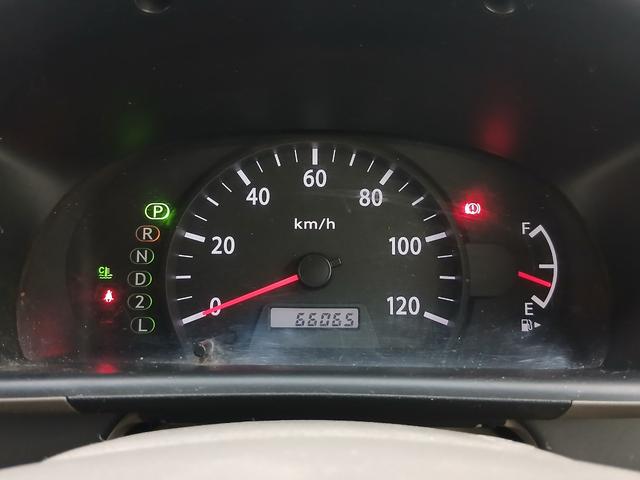 エブリイ ＧＡ　修復歴なし　純正オーディオ　ＡＴ（３速）　手動ミラー　Ｗエアバッグ　マニュアルエアコン　ＬＥＤヘッドライト　両側スライドドア　レベライザー　板カギ　パワーステアリング　マット　バイザー（6枚目）