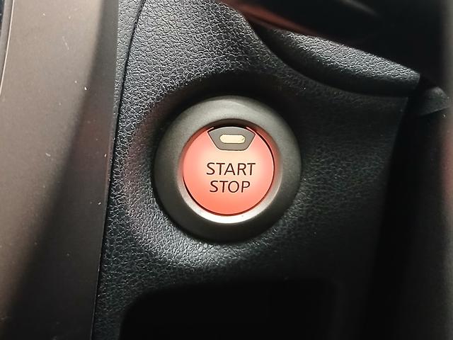 ノート ｅ－パワー　メダリスト　修復歴なし　アラウンドビューモニター　衝突被害軽減ブレーキ　プッシュスタート　オートミラー　ＣＶＴ　オートエアコン　ＥＴＣ　フォグライト　オートライト　純正アルミホイール　チルトステアリング（38枚目）