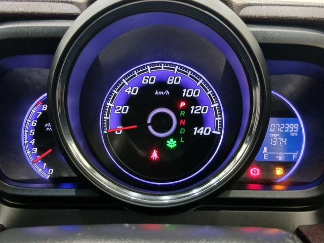 Ｎ－ＯＮＥ プレミアム・Ｌパッケージ　修復歴なし　バックカメラ　ＣＶＴ　ＥＴＣ　純正ディスプレイオーディオ（ＣＤ／ＦＭ／ＡＭ／Ｂｌｕｅｔｏｏｔｈ）　プッシュスタート　サイドエアバッグ　オートエアコン　オートライト　純正アルミホイール（6枚目）
