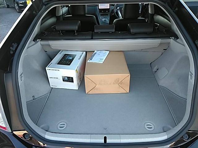 プリウス Ｇツーリングセレクション　キーレス　１７アルミホイール　エアバッグ　オートマ　ディーラー車　フル装備　ＨＩＤヘッドライト　ＥＴＣ　バックカメラ　スマートキー（14枚目）