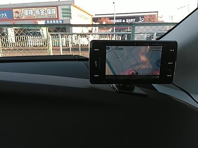 プリウス Ｇツーリングセレクション　キーレス　１７アルミホイール　エアバッグ　オートマ　ディーラー車　フル装備　ＨＩＤヘッドライト　ＥＴＣ　バックカメラ　スマートキー（27枚目）