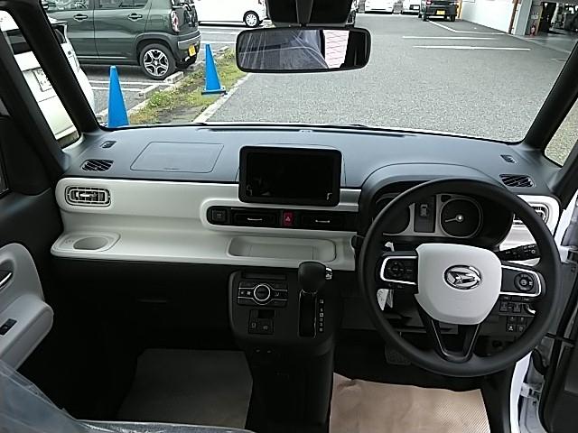 ムーヴキャンバス ストライプスＧターボ　両側電動スライド　キーレス　エアバッグ　オートマ　フル装備　衝突被害軽減システム　バックカメラ　スマートキー　オートクルーズコントロール　シートヒーター（9枚目）