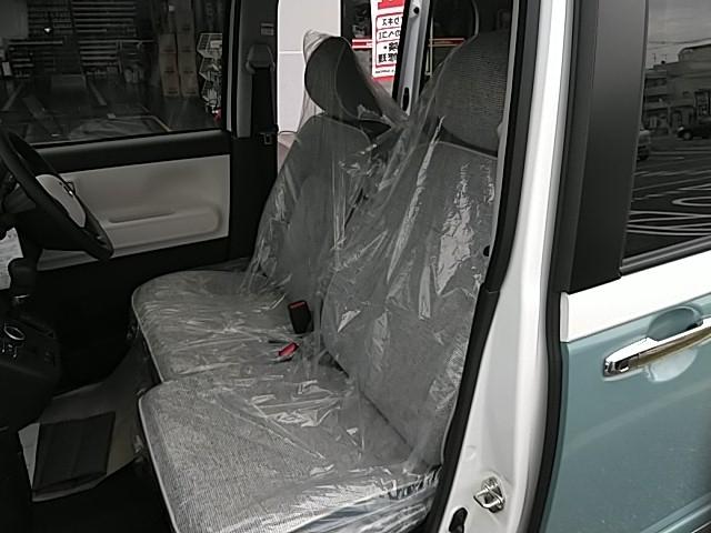 ムーヴキャンバス ストライプスＧターボ　両側電動スライド　キーレス　エアバッグ　オートマ　フル装備　衝突被害軽減システム　バックカメラ　スマートキー　オートクルーズコントロール　シートヒーター（11枚目）