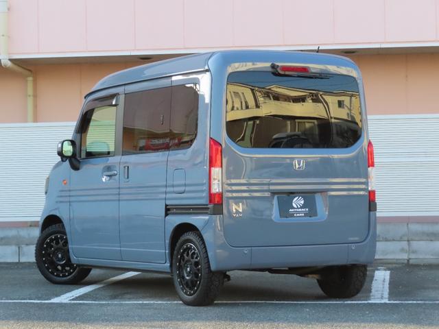 N-VAN+スタイル ファン・ターボ ホンダセンシング 大画面フルセグナビ バックカメラ ETC プッシュスタート&スマートキー ベットキット(専用マット付)リヤハッチ防虫ネット アダプティブクルーズ 14インチアルミ A/Tタイヤ(4枚目)