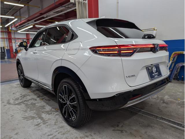 ヴェゼル e:HEV Z 登録済未使用車 マルチビューカメラ ホンダコネクトディスプレイ ETC2.0 ワイヤレス充電器 ホンダセンシング アクティブクルーズコントロール 車線維持支援システム アクティブドライビングビーム(12枚目)