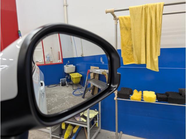 ヴェゼル e:HEV Z 登録済未使用車 マルチビューカメラ ホンダコネクトディスプレイ ETC2.0 ワイヤレス充電器 ホンダセンシング アクティブクルーズコントロール 車線維持支援システム アクティブドライビングビーム(64枚目)