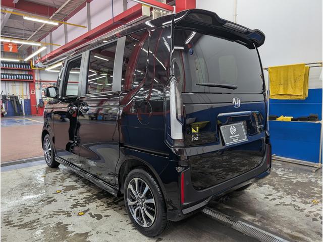 Ｎ－ＢＯＸカスタム ベースグレード　届出済未使用車　ホンダセンシング　ＬＥＤヘッドライト　バックカメラ　左側パワースライドドア　ホンダコネクトＦＯＲギャザーズ　ナビ装着用スペシャルパッケージ　前席シートヒーター　オートリトラミラー（14枚目）