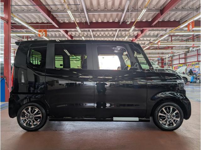 Ｎ－ＢＯＸカスタム ベースグレード　届出済未使用車　ホンダセンシング　ＬＥＤヘッドライト　バックカメラ　左側パワースライドドア　ホンダコネクトＦＯＲギャザーズ　ナビ装着用スペシャルパッケージ　前席シートヒーター　オートリトラミラー（15枚目）