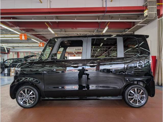 Ｎ－ＢＯＸカスタム ベースグレード　届出済未使用車　ホンダセンシング　ＬＥＤヘッドライト　バックカメラ　左側パワースライドドア　ホンダコネクトＦＯＲギャザーズ　ナビ装着用スペシャルパッケージ　前席シートヒーター　オートリトラミラー（16枚目）