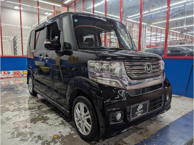 Ｎ－ＢＯＸカスタム Ｇ・Ｌパッケージ　左側パワースライドドア　右側イージークローザー　トラクションコントロール　電動格納ドアミラー　ステアリングリモコン　メモリーナビ　フルセグＴＶ　ＥＴＣ　前後ドライブレコーダー　レーダー探知機（9枚目）