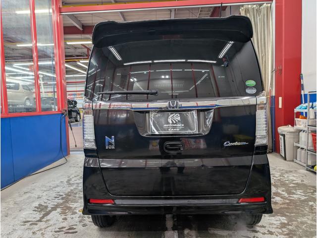 Ｎ－ＢＯＸカスタム Ｇ・Ｌパッケージ　左側パワースライドドア　右側イージークローザー　トラクションコントロール　電動格納ドアミラー　ステアリングリモコン　メモリーナビ　フルセグＴＶ　ＥＴＣ　前後ドライブレコーダー　レーダー探知機（11枚目）
