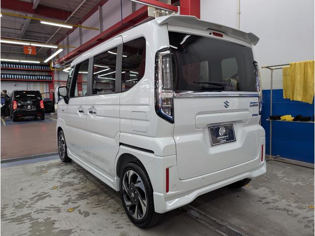 スペーシアカスタム ハイブリッドＸＳターボ　届出済未使用車　スズキセーフティサポート　アダプティブクルーズコントロール　ＬＥＤヘッドライト　コーナーセンサー　オートライト　ターボ車　パドルシフト　ヘッドアップディスプレイ　ステアリングヒーター（12枚目）