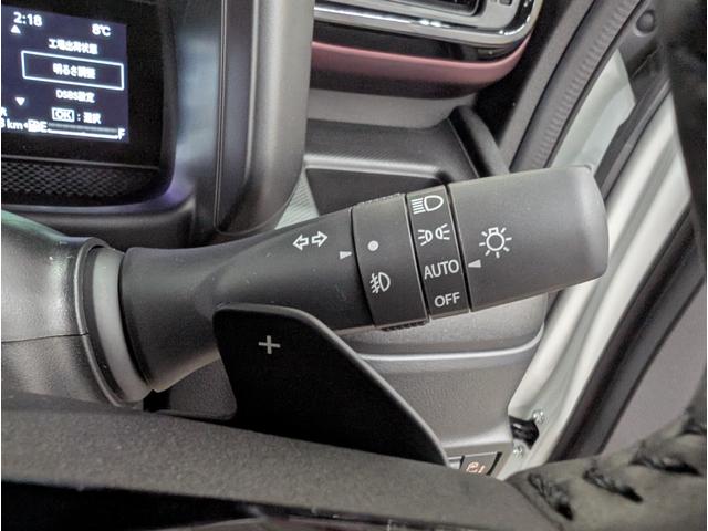 スペーシアカスタム ハイブリッドＸＳターボ　届出済未使用車　スズキセーフティサポート　アダプティブクルーズコントロール　ＬＥＤヘッドライト　コーナーセンサー　オートライト　ターボ車　パドルシフト　ヘッドアップディスプレイ　ステアリングヒーター（66枚目）