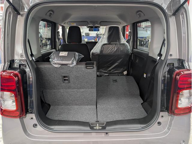 �V�[�g�A�����W�ŁA�傫�ȃ��Q�b�W�X�y�[�X������ɍL���邱�Ƃ��ł��܂��B�S����Ԃ͂������A�u�R����ԁ{�����v�A�u�Q����ԁ{�傫�ȉו��v�ȂǁA�V�[���ɍ��킹�đ��ʂȎg�������\�ɂȂ��Ă��܂��B