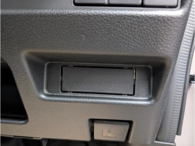 �Ԏ��p�̎�t���i������΁A�d�s�b��������Ɏ��t���鎖���\�ł��B�\��t���鎖���Ȃ��A�X�b�L���Ɛݒu�ł��܂��ˁ�