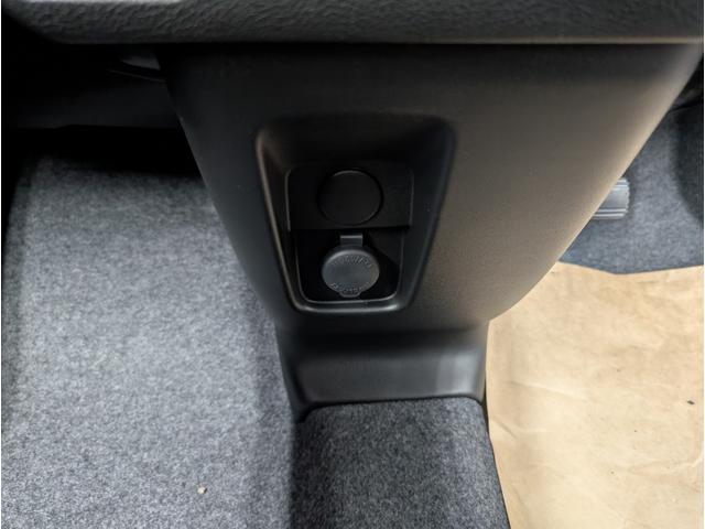 �A�N�Z�T���[�\�P�b�g���������Ă��܂���X�}�z�Ȃǂ̏[�d���A�l�X�ȗp�r�ɂ��g������������