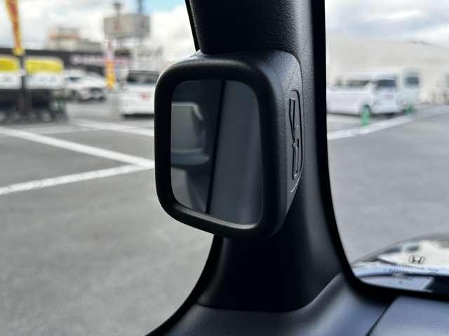 N-BOXカスタム ベースグレード 届出済未使用車 ホンダセンシング ダイレクトプロジェクション式フルLEDヘッドライト 左側パワースライドドア 運転席・助手席シートヒーター オートリトラミラー 14インチアルミホイール(40枚目)