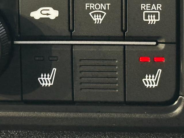 N-BOXカスタム ベースグレード 届出済未使用車 ホンダセンシング ダイレクトプロジェクション式フルLEDヘッドライト 左側パワースライドドア 運転席・助手席シートヒーター オートリトラミラー 14インチアルミホイール(27枚目)