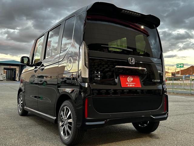 N-BOXカスタム ベースグレード 届出済未使用車 ホンダセンシング ダイレクトプロジェクション式フルLEDヘッドライト 左側パワースライドドア 運転席・助手席シートヒーター オートリトラミラー 14インチアルミホイール(53枚目)
