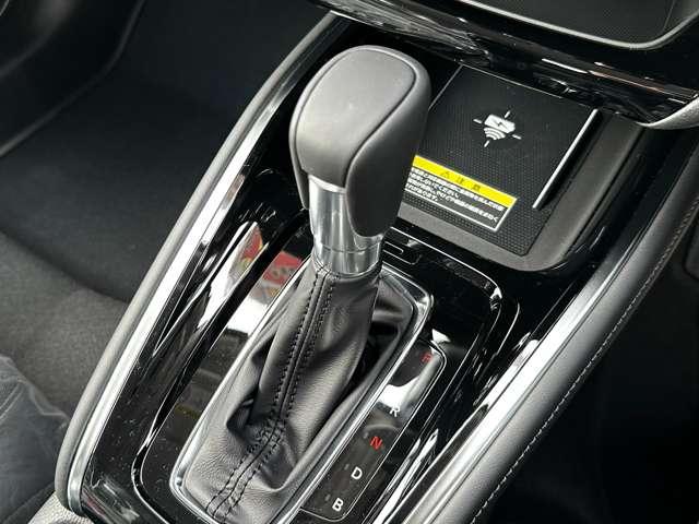 ヴェゼル e:HEV Z 登録済未使用車 Honda CONNECTディスプレー ETC2.0車載器 ワイヤレス充電器 マルチビューカメラシステム プレミアムオーディオ 後退出庫サポート ブラインドスポットインフォメーション(39枚目)