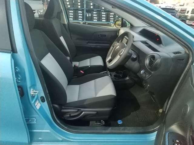 アクア Ｓ　純正ナビ　バックカメラ　スマートキー　プッシュスタート　電動格納ドアミラー　ＬＥＤヘッドライト（18枚目）