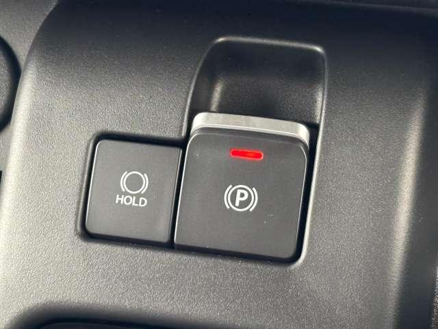 スペーシアカスタム ハイブリッドＸＳターボ　届出済未使用車　スズキセーフティサポート　パドルシフト　スリムサーキュレーター　両側パワースライドドア　ステアリングヒーター　運転席・助手席シートヒーター　本革巻ステアリングホイール　１５インチアルミ（16枚目）