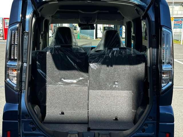 スペーシアカスタム ハイブリッドＸＳターボ　届出済未使用車　スズキセーフティサポート　パドルシフト　スリムサーキュレーター　両側パワースライドドア　ステアリングヒーター　運転席・助手席シートヒーター　本革巻ステアリングホイール　１５インチアルミ（54枚目）