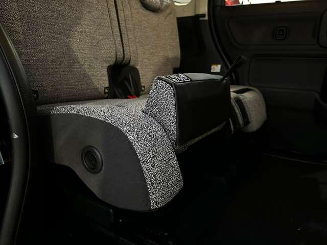 スペーシア ハイブリッドＸ　届出済未使用車　スズキセーフティサポート　リモート格納ドアミラー　スリムサーキュレーター　両側パワースライドドア　ロールサンシェード　運転席・助手席シートヒーター　パーソナルテーブル（15枚目）