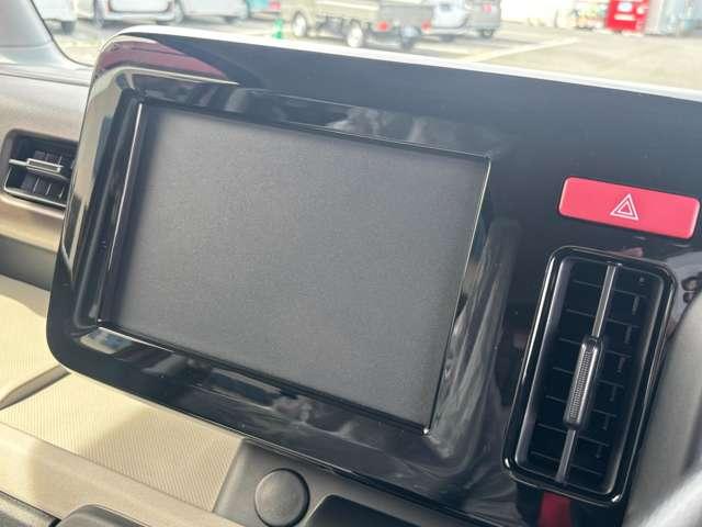 スペーシア ハイブリッドＸ　届出済未使用車　スズキセーフティサポート　リモート格納ドアミラー　スリムサーキュレーター　両側パワースライドドア　ロールサンシェード　運転席・助手席シートヒーター　パーソナルテーブル（27枚目）