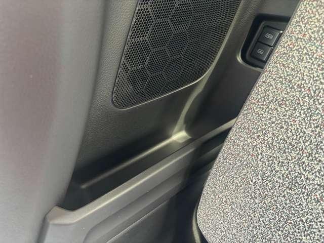 スペーシア ハイブリッドＸ　届出済未使用車　スズキセーフティサポート　リモート格納ドアミラー　スリムサーキュレーター　両側パワースライドドア　ロールサンシェード　運転席・助手席シートヒーター　パーソナルテーブル（43枚目）