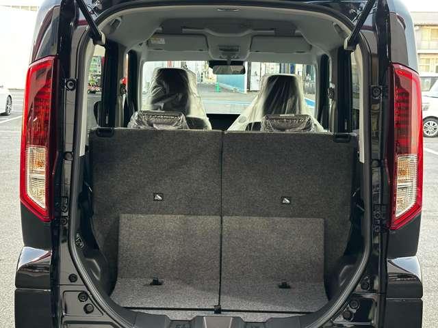 スペーシア ハイブリッドＸ　届出済未使用車　スズキセーフティサポート　リモート格納ドアミラー　スリムサーキュレーター　両側パワースライドドア　ロールサンシェード　運転席・助手席シートヒーター　パーソナルテーブル（48枚目）