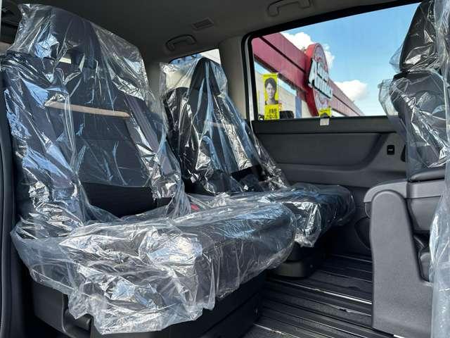 セレナ 日産コネクトナビ アラウンドビューモニター 前後ドライブレコーダー ETC2.0 SOSコール ホットプラスパッケージ インテリジェントルームミラー プロパイロット ワイヤレス充電(54枚目)