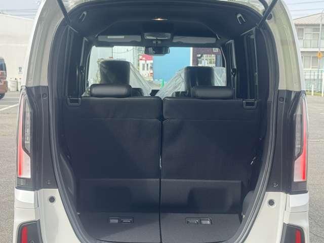Ｎ－ＢＯＸカスタム ターボ　届出済未使用車　ホンダセンシング　両側パワースライドドア　フルＬＥＤヘッドライト　１５インチアルミホイール　本革巻ステアリングホイール　シートバックテーブル　リアセンターアームレスト　前席シートヒータ（46枚目）
