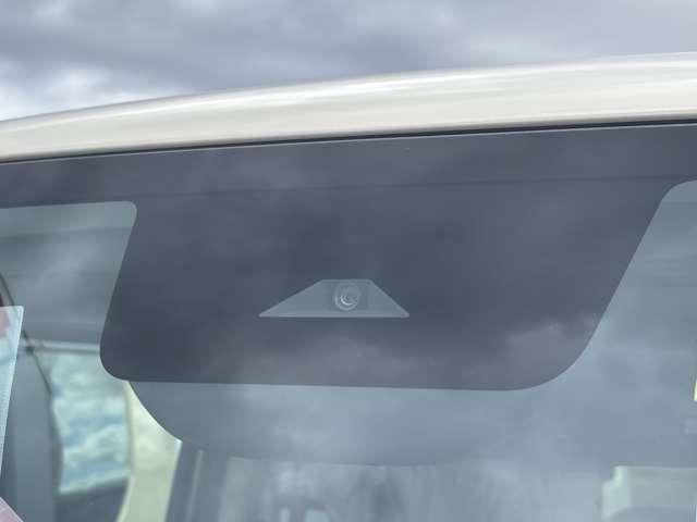 ルークス X 両側リモコンオートスライドドア 快適パック アラウンドビューモニター 自動防眩式ルームミラー ステアリングスイッチ ホットプラスパッケージ テーラーフィット巻ステアリング USB電源ポート(21枚目)