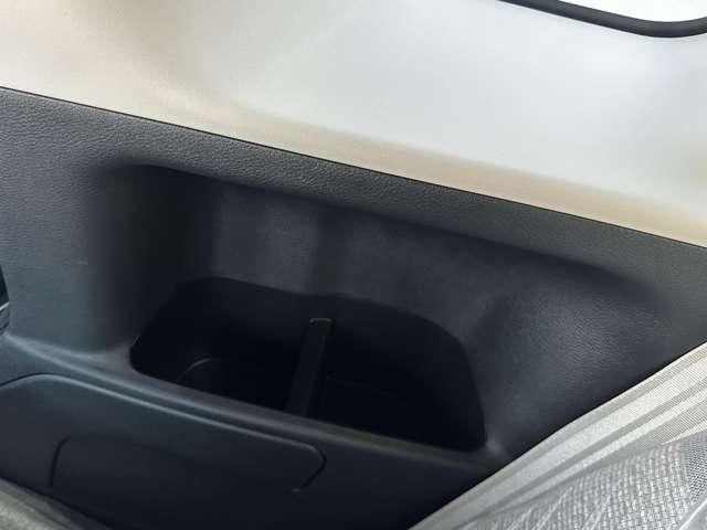 ルークス X 両側リモコンオートスライドドア 快適パック アラウンドビューモニター 自動防眩式ルームミラー ステアリングスイッチ ホットプラスパッケージ テーラーフィット巻ステアリング USB電源ポート(54枚目)