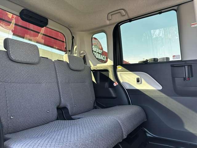 タント Ｘ　届出済未使用車　スマートアシスト　左側パワースライドドア　運転席助手席シートヒーター　電動パーキングブレーキ　オートブレーキホールド　ＵＳＢソケット　フロントセンターアームレスト　シートバックテーブル（40枚目）