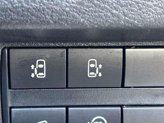 �����p���[�X���C�h�h�A�𑕔����^�]�Ȃ�����J�\�I