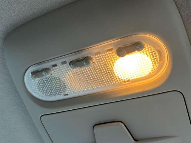 ���[�������v�𑕔���