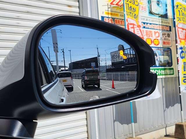 ヴェゼル ｅ：ＨＥＶ　Ｚ　登録済未使用車　ホンダコネクトディスプレー　ＥＴＣ２．０　マルチビューカメラシステム　後退出庫サポート　プレミアムオーディオ　ワイヤレス充電器　ホンダセンシング　ＬＥＤヘッドライト　前席シートヒーター（16枚目）