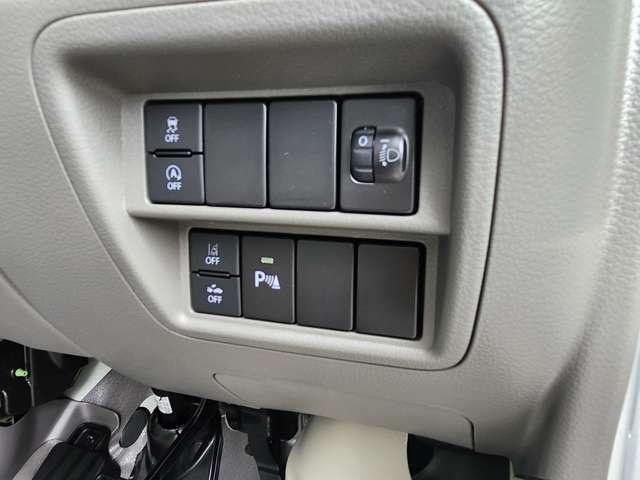 エブリイ ＰＡリミテッド　届出済未使用車　スズキセーフティサポート　両側スライドドア　ＵＳＢ電源ソケット　ＡＭ／ＦＭラジオ　キーレスキー　スペアタイヤ　衝突被害軽減ブレーキ　クリアランスソナー（22枚目）