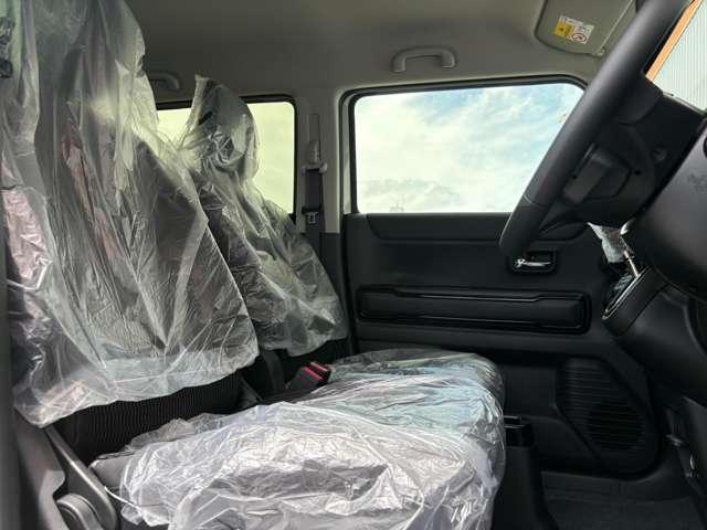 ハスラー ハイブリッドX 届出済未使用車 スズキセーフティサポート LEDヘッドライト LEDフォグランプ 前席シートヒーター パーソナルテーブル スマートキー プッシュスタート 15インチアルミホイール USB電源ソケット(56枚目)