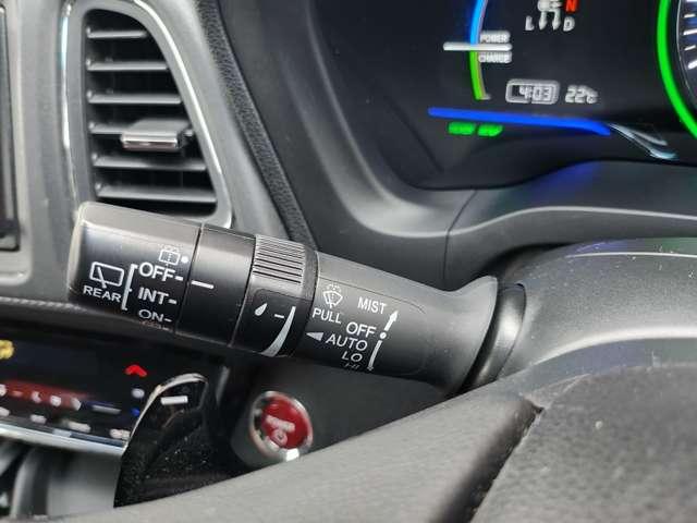 ヴェゼル ハイブリッドZ ユーザー買取車 ナビゲーション フルセグTV ドライブレコーダー ETC バックカメラ 衝突被害軽減ブレーキ クルーズコントロール 電動パーキングブレーキ ブレーキホールド 前席シートヒーター(31枚目)