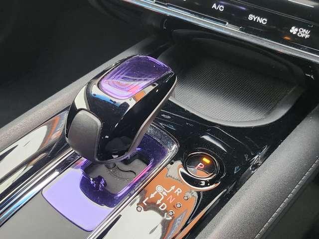 ヴェゼル ハイブリッドZ ユーザー買取車 ナビゲーション フルセグTV ドライブレコーダー ETC バックカメラ 衝突被害軽減ブレーキ クルーズコントロール 電動パーキングブレーキ ブレーキホールド 前席シートヒーター(47枚目)