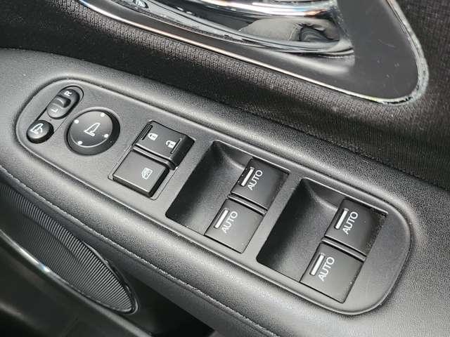 ヴェゼル ハイブリッドZ ユーザー買取車 ナビゲーション フルセグTV ドライブレコーダー ETC バックカメラ 衝突被害軽減ブレーキ クルーズコントロール 電動パーキングブレーキ ブレーキホールド 前席シートヒーター(55枚目)