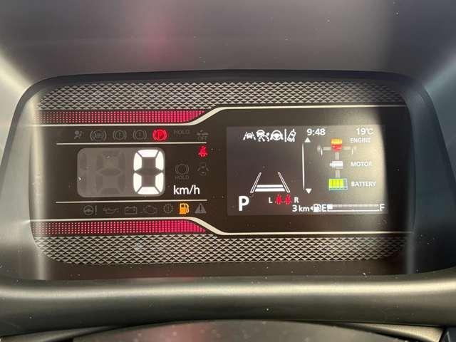 スペーシアカスタム ハイブリッドＸＳターボ　届出済未使用車　両側パワースライドドア　スズキセーフティサポート　電動パーキングブレーキ　ブレーキホールド　ＬＥＤヘッドライト・フォグランプ　オットマン　スリムサーキュレーター　ＵＳＢ電源ソケット（32枚目）