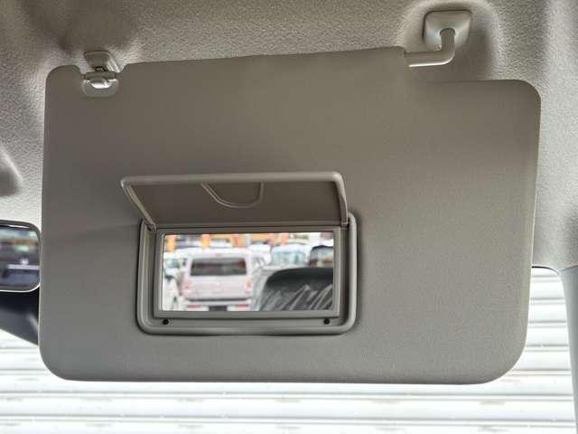 スペーシアカスタム ハイブリッドＸＳターボ　届出済未使用車　両側パワースライドドア　スズキセーフティサポート　電動パーキングブレーキ　ブレーキホールド　ＬＥＤヘッドライト・フォグランプ　オットマン　スリムサーキュレーター　ＵＳＢ電源ソケット（43枚目）