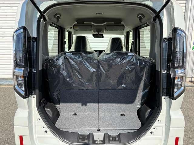 スペーシアカスタム ハイブリッドＸＳターボ　届出済未使用車　両側パワースライドドア　スズキセーフティサポート　電動パーキングブレーキ　ブレーキホールド　ＬＥＤヘッドライト・フォグランプ　オットマン　スリムサーキュレーター　ＵＳＢ電源ソケット（67枚目）