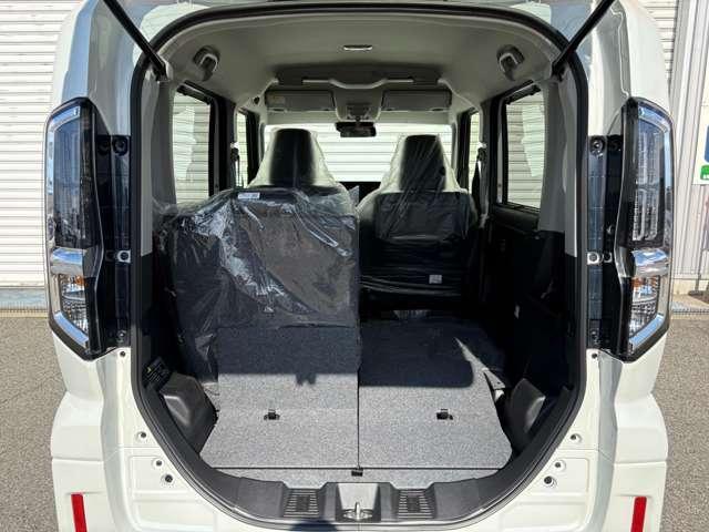 スペーシアカスタム ハイブリッドＸＳターボ　届出済未使用車　両側パワースライドドア　スズキセーフティサポート　電動パーキングブレーキ　ブレーキホールド　ＬＥＤヘッドライト・フォグランプ　オットマン　スリムサーキュレーター　ＵＳＢ電源ソケット（68枚目）