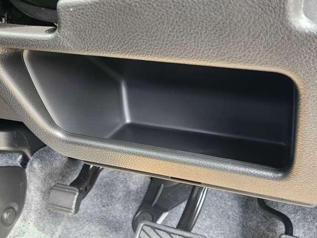 ハスラー ハイブリッドＸ　届出済未使用車　スズキセーフティサポート　ＬＥＤヘッドライト　ＬＥＤフォグランプ　前席シートヒーター　パーソナルテーブル　スマートキー　プッシュスタート　１５インチアルミホイール　ＵＳＢ電源ソケット（37枚目）